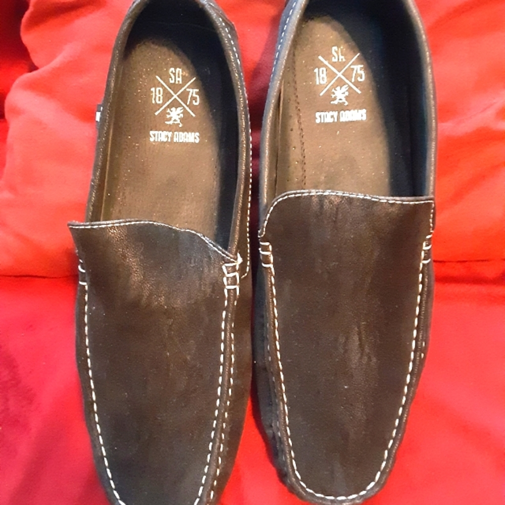 Stacy Adams black suave loafers